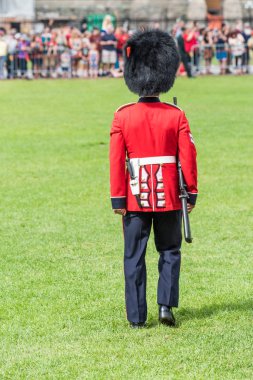 Kanada muhafız değişen asker