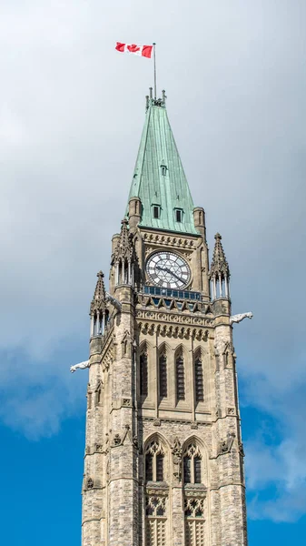 Tower of Parliament Building of Canada — Stock Photo, Image