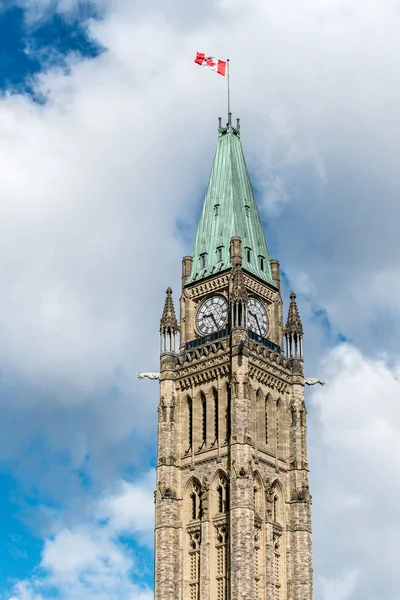 Tower of Parliament Building of Canada — Stock Photo, Image