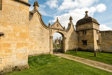 İngiltere 'de Cotswolds' daki Chipping Campden 'daki Gatehouse