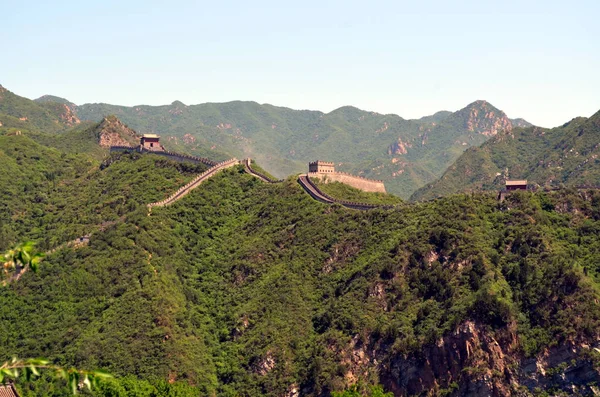 万里の長城と山 — ストック写真