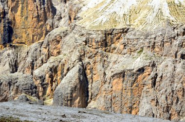 İtalyan Unesco tarafından korunan Dolomites görünümünü 