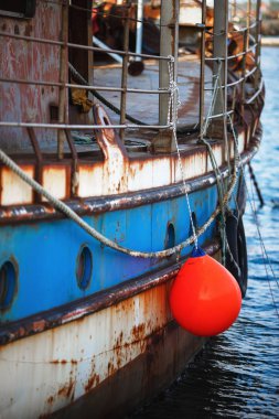 Terkedilmiş deniz gemi