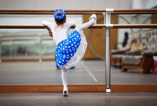 Menina bailarina — Fotografia de Stock