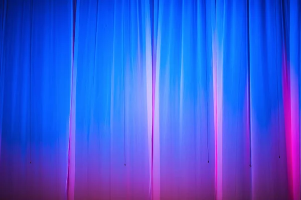 Cortina azul brilhante — Fotografia de Stock