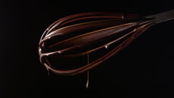 Siyah Çikolata Yemek Masa Üstü Vurdu — Stok video
