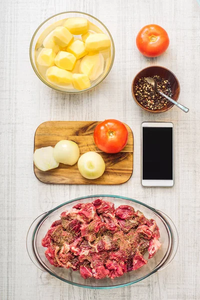 Internet dikey yemek pişirmek için malzemeler