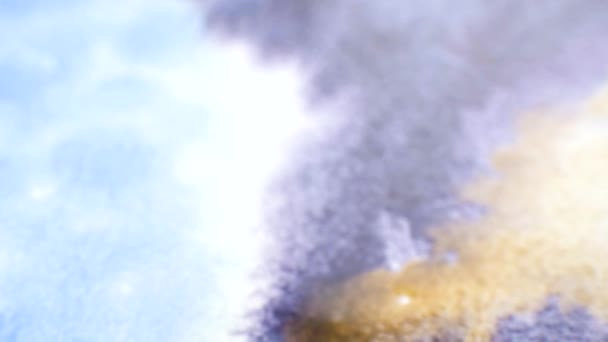Fondo de un dibujo abstracto de una acuarela en tonos púrpura, amarillo y azul de un vídeo — Vídeos de Stock