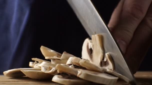 Slicing fresh champignons into thin slices. Video — Stock Video