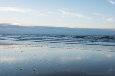 Sahil ve Kuzey Denizi sörf Koksijde, Belçika