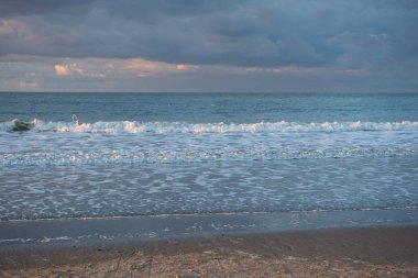 Kuzey Denizi beach Cadzand, Holla üzerinden alıcı fırtına