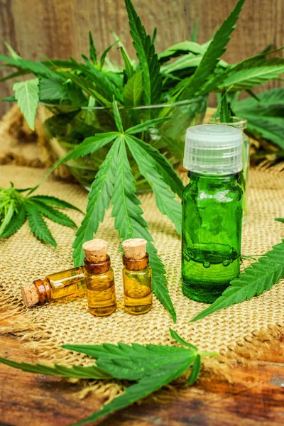 Cannabis for treatment (decoction, tincture, extract oil). — Stock Photo, Image