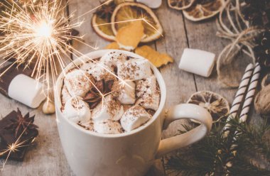 sıcak kakao marshmallows ile. Noel arka plan.