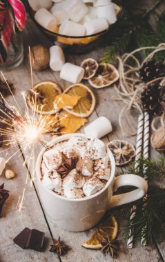 sıcak kakao marshmallows ile. Noel arka plan. 