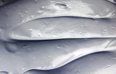 çamur maskesi ile yüz ve vücut için dead sea mineralleri.