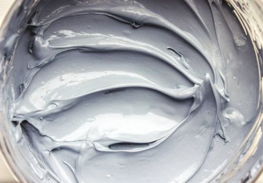 çamur maskesi ile yüz ve vücut için dead sea mineralleri.