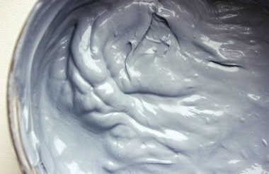 çamur maskesi ile yüz ve vücut için dead sea mineralleri.