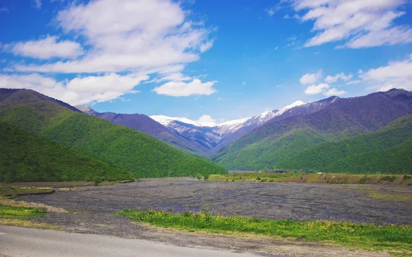 Kaukasus, Georgien. Selektivt fokus. — Stockfoto