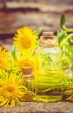 Nard. Homeopati. Seçici odak. 