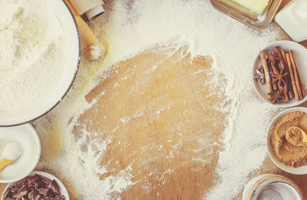 Gebäck, Kuchen, kochen ihre eigenen Hände. Selektiver Fokus. — Stockfoto