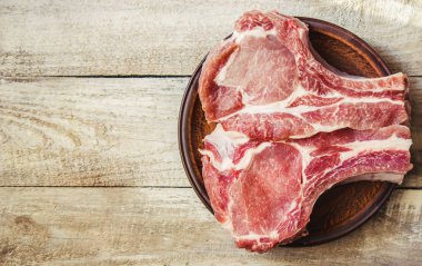 domuz eti et yığını. yemek. seçici odak. 