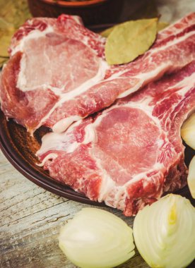 domuz eti et yığını. yemek. seçici odak. 