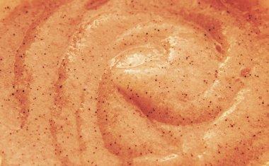 Yüz ve vücut kahve ve ballı için fırçalayın. Seçici odak.