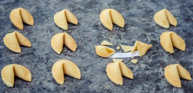 kehanet ile tanımlama. Seçici odak. 