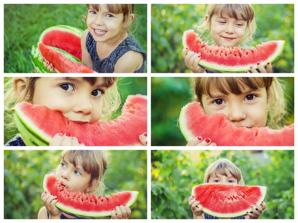 A criança de colagem com a melancia . — Fotografia de Stock
