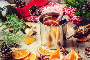 Mulled şarap. Seçici odak. 