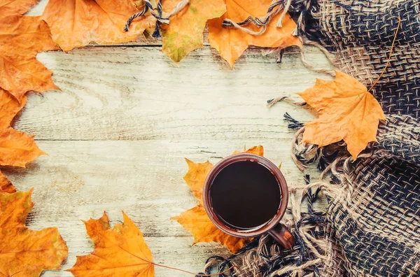 A cup of tea. Comfort. Selective focus. — Stock Photo, Image