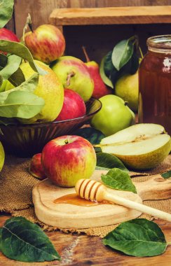 Bal ve meyve. Seçici odak. 