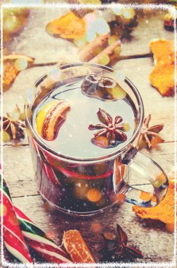 Mulled şarap. Seçici odak. 