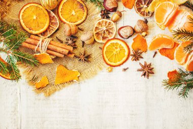 Mandalina ile Noel arka plan. Seçici odak. 