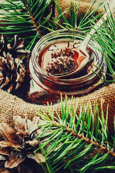 Koni reçel. Seçici odak. 