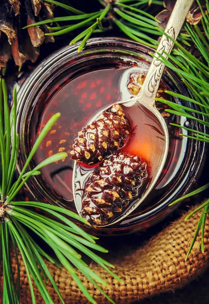 Koni reçel. Seçici odak. 