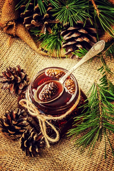 Koni reçel. Seçici odak. 