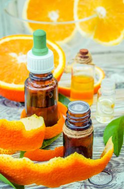 Portakal esans. Seçici odak. 