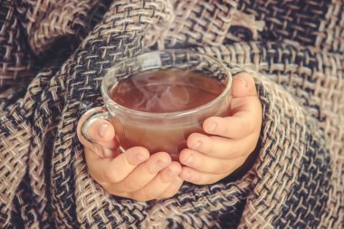 Bir fincan çay. Konfor. Seçici odak. 