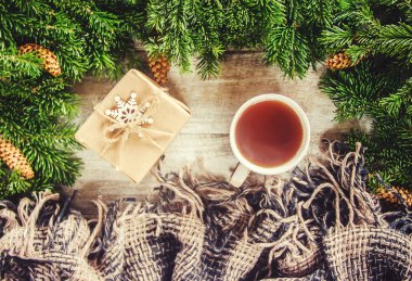 Çay Noel arka plan üzerinde. Seçici odak.