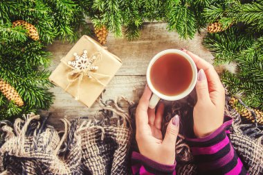 Çay Noel arka plan üzerinde. Seçici odak.