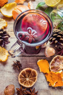 Mulled şarap. Seçici odak.