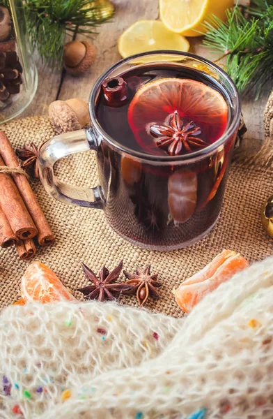 Glühwein. Selektiver Fokus. — Stockfoto