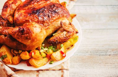 Kızarmış tavuk. Şükran günü. Seçici odak.