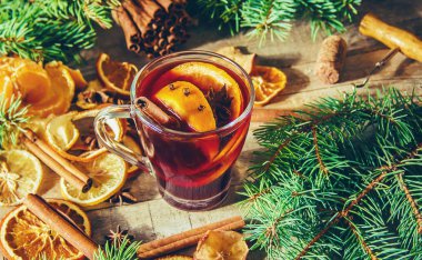 Noel içkisi. Seçici odak.