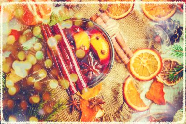 Noel içkisi. Seçici odak.