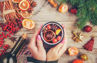 Noel içkisi. Seçici odak.