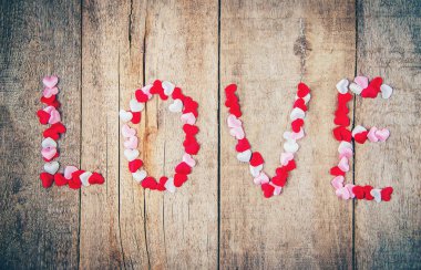 Arka plan seviyorum. Seçici odak.