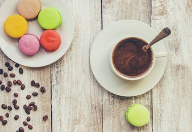 Bademli kurabiye ve kahve. Kahvaltı. Seçici odak. 