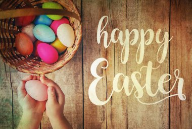 Mutlu paskalyalar. Seçici odak. 